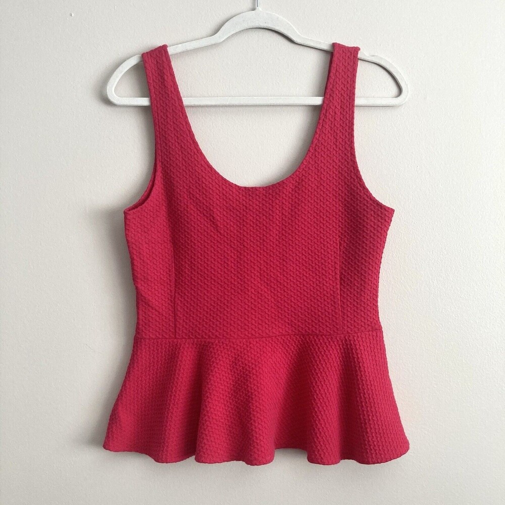 Ganni Anthropologie Textured Sleeveless Pink Peplum Tank Size Large Scoop Neck